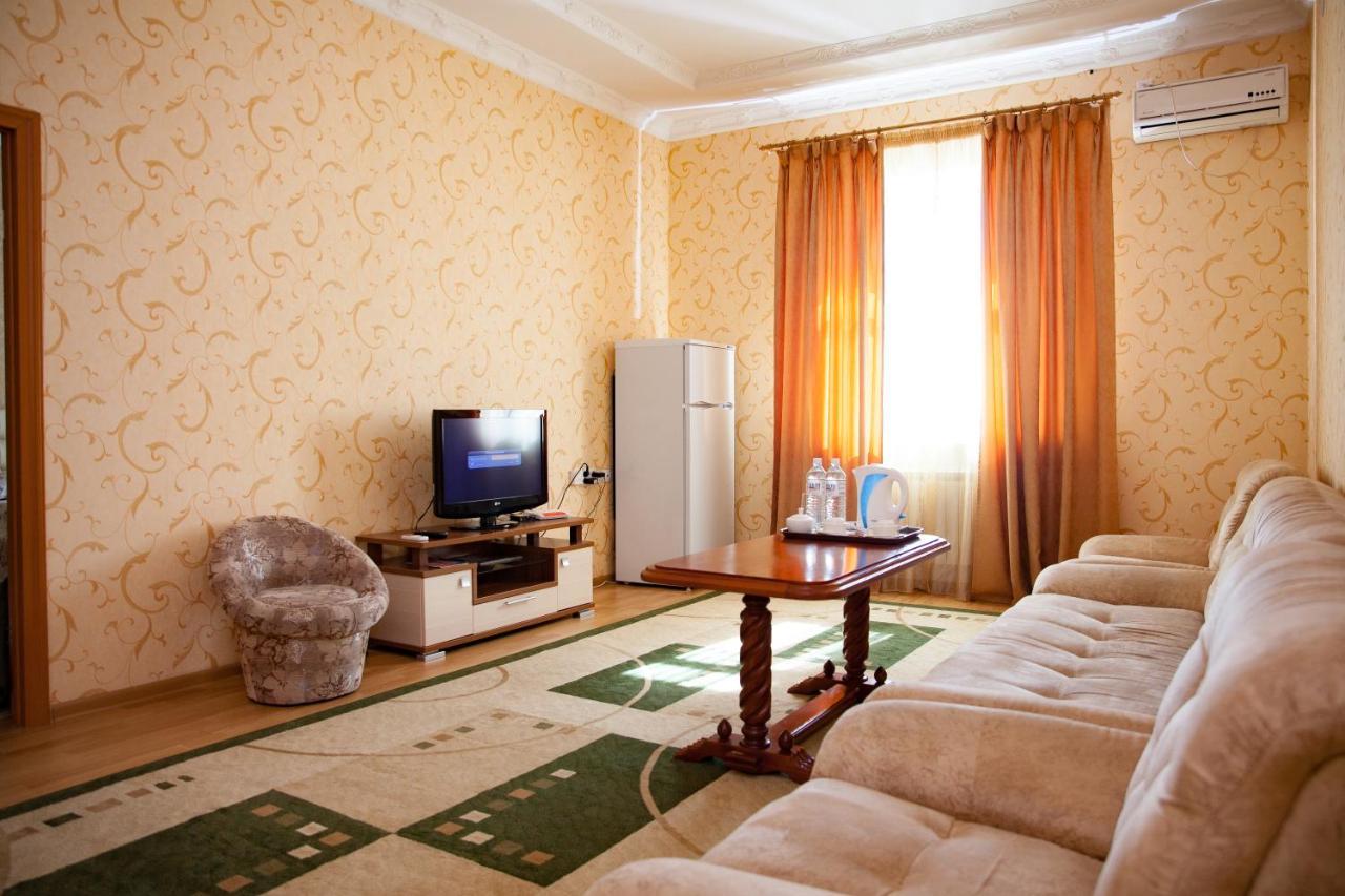Ak Samal Hotel Karaganda Exterior photo